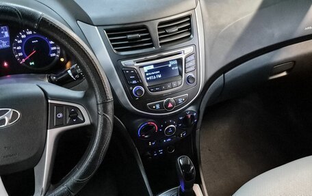 Hyundai Solaris II рестайлинг, 2016 год, 939 000 рублей, 10 фотография