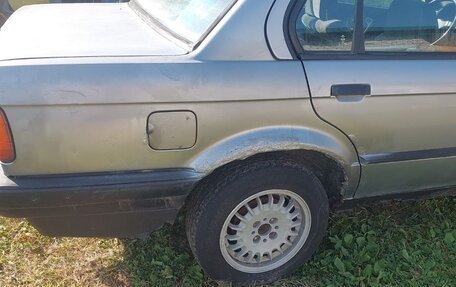 BMW 3 серия, 1988 год, 190 000 рублей, 17 фотография