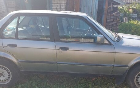 BMW 3 серия, 1988 год, 190 000 рублей, 18 фотография