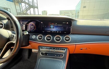 Mercedes-Benz CLS, 2021 год, 5 999 999 рублей, 14 фотография