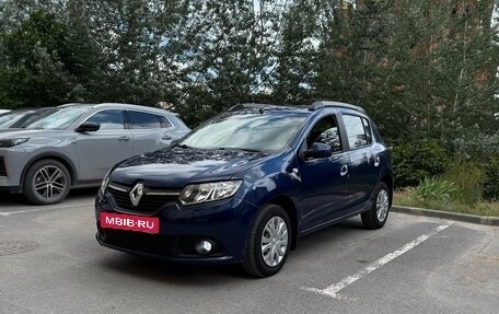Renault Sandero II рестайлинг, 2014 год, 685 000 рублей, 2 фотография