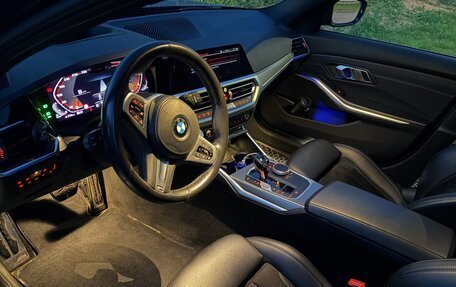 BMW 3 серия, 2019 год, 3 690 000 рублей, 12 фотография