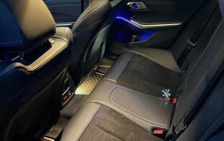 BMW 3 серия, 2019 год, 3 690 000 рублей, 10 фотография