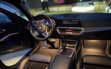 BMW 3 серия, 2019 год, 3 690 000 рублей, 13 фотография