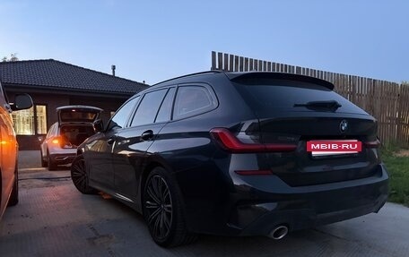 BMW 3 серия, 2019 год, 3 690 000 рублей, 4 фотография