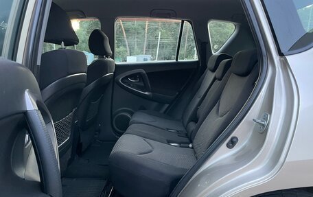 Toyota RAV4, 2006 год, 970 000 рублей, 14 фотография