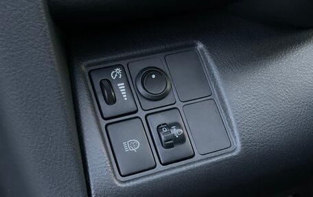 Toyota RAV4, 2006 год, 970 000 рублей, 24 фотография