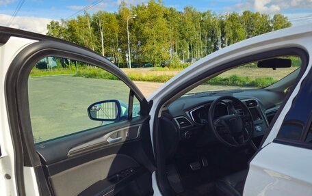 Ford Fusion (North America) II, 2016 год, 2 400 000 рублей, 27 фотография