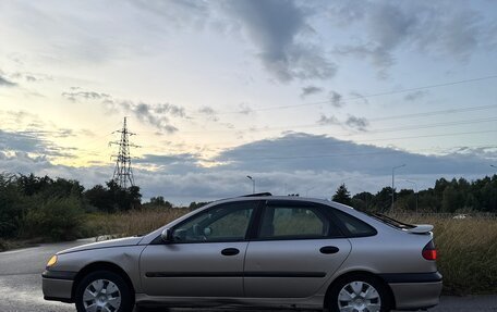 Renault Laguna II, 2000 год, 260 000 рублей, 5 фотография