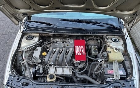 Renault Laguna II, 2000 год, 260 000 рублей, 14 фотография