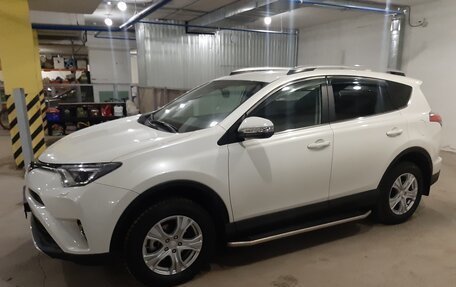 Toyota RAV4, 2017 год, 3 500 000 рублей, 5 фотография