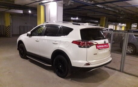 Toyota RAV4, 2017 год, 3 500 000 рублей, 17 фотография