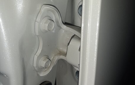 Toyota RAV4, 2017 год, 3 500 000 рублей, 24 фотография