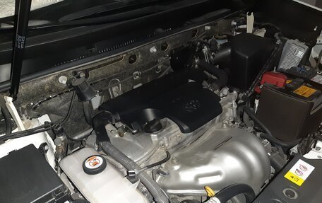 Toyota RAV4, 2017 год, 3 500 000 рублей, 33 фотография