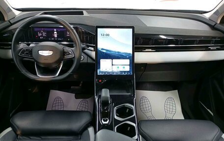 Geely Atlas, 2024 год, 2 795 540 рублей, 5 фотография