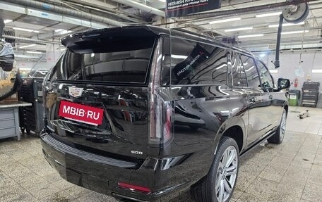 Cadillac Escalade V, 2026 год, 23 500 000 рублей, 3 фотография