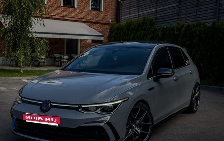 Volkswagen Golf VIII, 2022 год, 2 980 000 рублей, 2 фотография