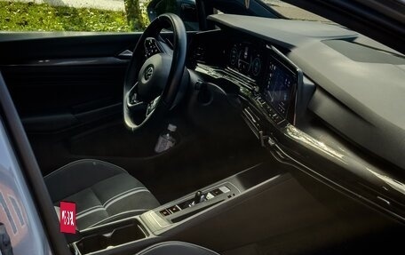 Volkswagen Golf VIII, 2022 год, 2 980 000 рублей, 12 фотография