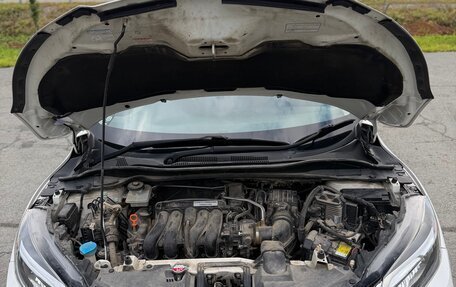 Honda Vezel, 2015 год, 1 320 000 рублей, 9 фотография