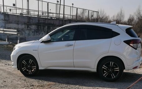 Honda Vezel, 2015 год, 1 320 000 рублей, 14 фотография