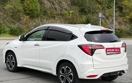 Honda Vezel, 2015 год, 1 320 000 рублей, 6 фотография