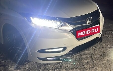 Honda Vezel, 2015 год, 1 320 000 рублей, 12 фотография