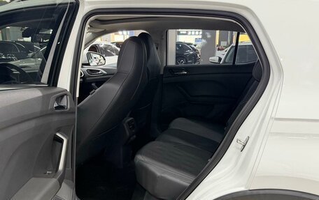 Volkswagen T-Cross I, 2023 год, 1 300 000 рублей, 12 фотография