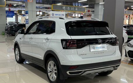 Volkswagen T-Cross I, 2023 год, 1 300 000 рублей, 4 фотография