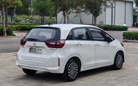 Honda Fit, 2023 год, 1 100 000 рублей, 3 фотография