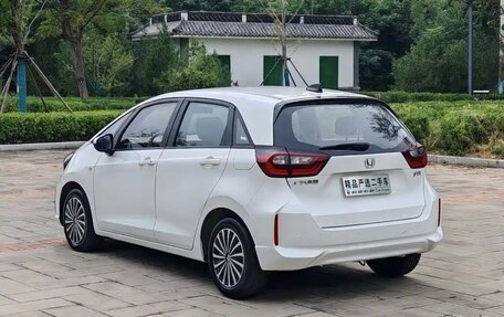 Honda Fit, 2023 год, 1 100 000 рублей, 4 фотография