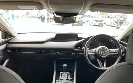 Mazda 3, 2022 год, 1 233 000 рублей, 8 фотография