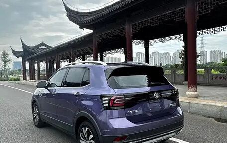 Volkswagen T-Cross I, 2023 год, 1 425 001 рублей, 2 фотография