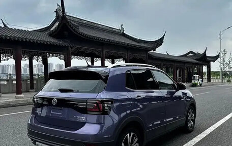 Volkswagen T-Cross I, 2023 год, 1 425 001 рублей, 4 фотография