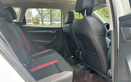 Skoda Karoq I, 2024 год, 2 180 000 рублей, 8 фотография