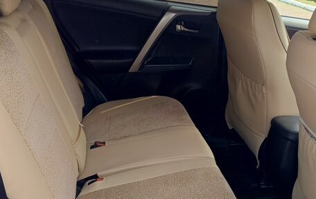 Toyota RAV4, 2019 год, 2 750 000 рублей, 6 фотография