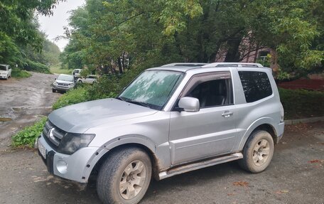Mitsubishi Pajero IV, 2007 год, 1 200 000 рублей, 3 фотография