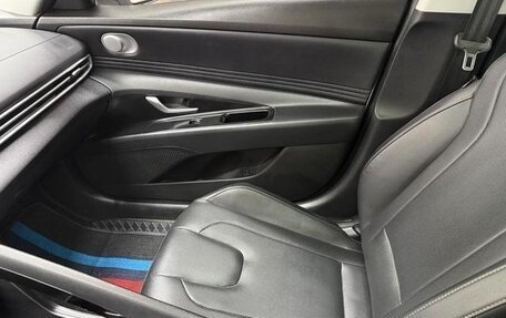 Hyundai Elantra, 2022 год, 1 400 000 рублей, 12 фотография