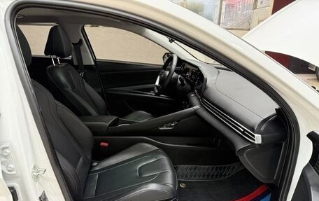 Hyundai Elantra, 2022 год, 1 400 000 рублей, 13 фотография