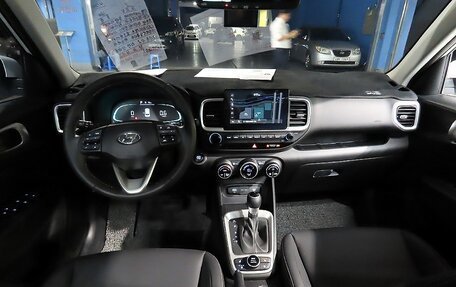 Hyundai Venue I, 2025 год, 2 390 678 рублей, 8 фотография
