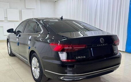 Volkswagen Passat B8 рестайлинг, 2021 год, 2 030 000 рублей, 3 фотография