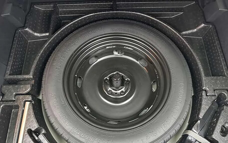 Volkswagen Tiguan II, 2023 год, 2 100 000 рублей, 19 фотография