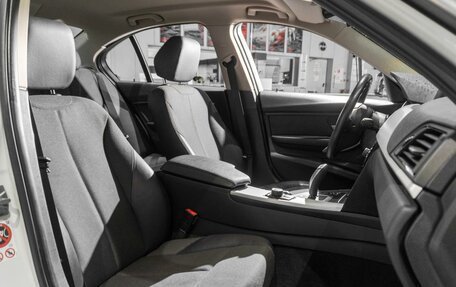 BMW 3 серия, 2016 год, 2 079 000 рублей, 16 фотография