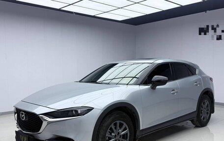 Mazda CX-4, 2021 год, 2 300 000 рублей, 1 фотография