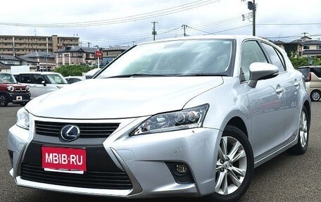 Lexus CT I рестайлинг, 2015 год, 1 450 000 рублей, 1 фотография