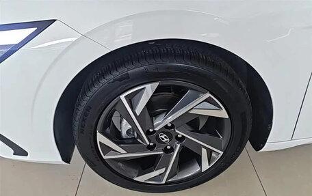 Hyundai Elantra, 2025 год, 1 600 000 рублей, 20 фотография