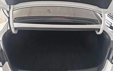 Hyundai Elantra, 2025 год, 1 600 000 рублей, 19 фотография