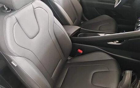 Hyundai Elantra, 2025 год, 1 600 000 рублей, 18 фотография