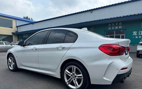BMW 1 серия, 2022 год, 1 876 000 рублей, 6 фотография