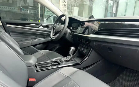 Volkswagen Passat, 2025 год, 1 900 000 рублей, 12 фотография