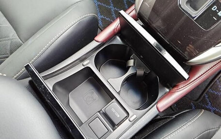 Toyota Harrier, 2018 год, 2 500 000 рублей, 16 фотография